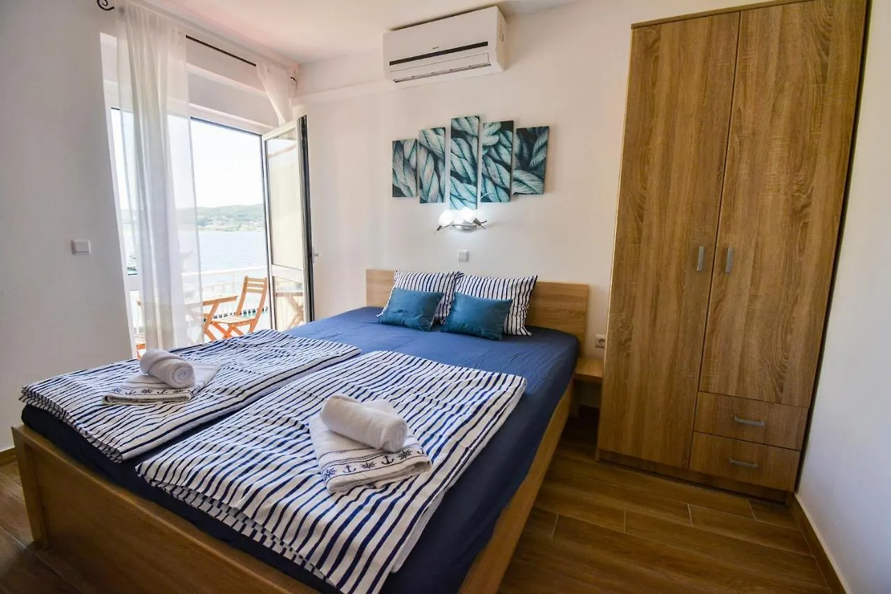 Apartmani Andela Kordic Supetarska Draga 0*,
